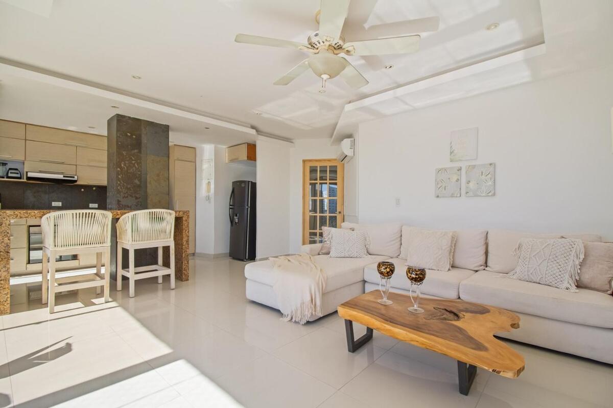 Apartamento Un Hermoso Con Vista Al Mar En Bocagrande *