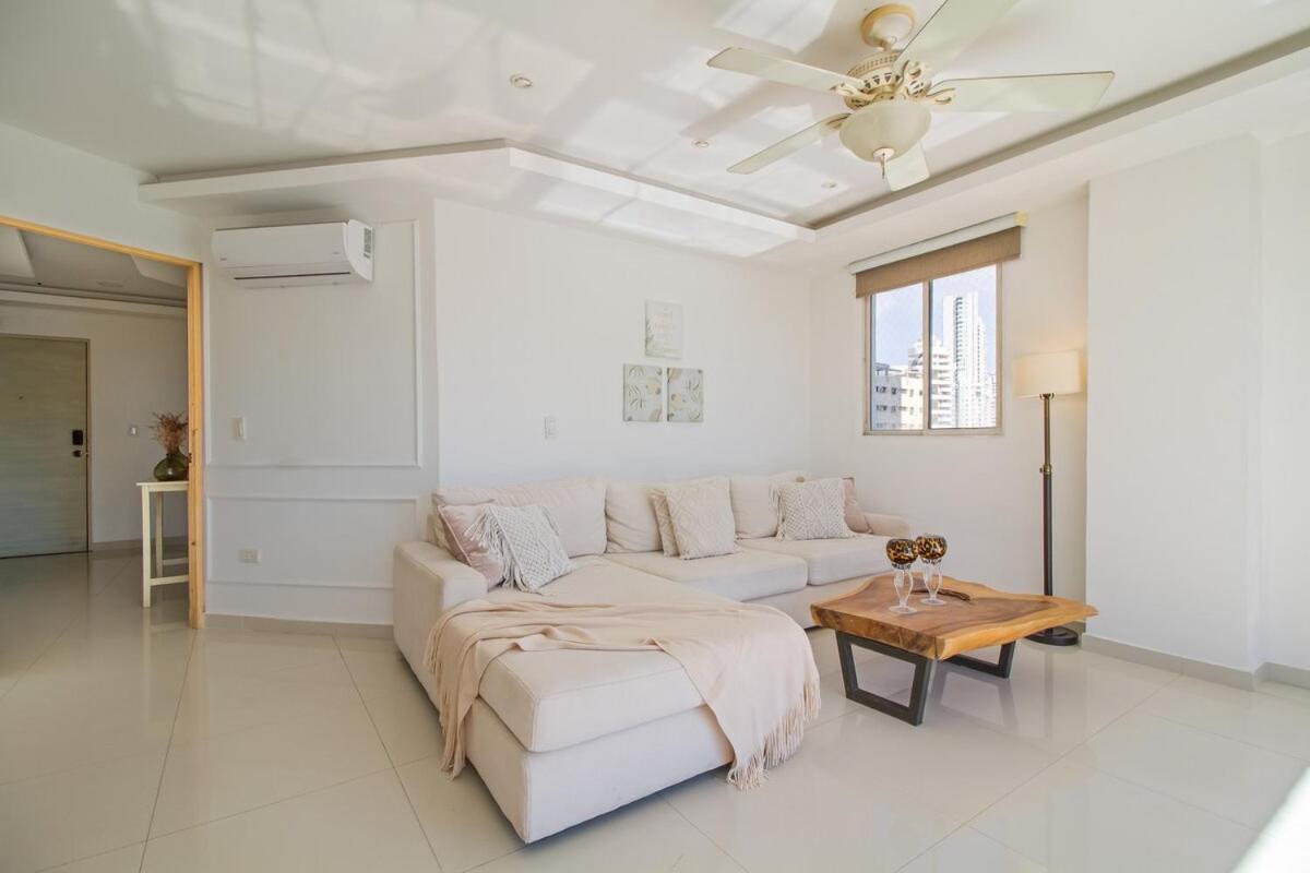 Un Hermoso Con Vista Al Mar En Bocagrande Apartamento Cartagena