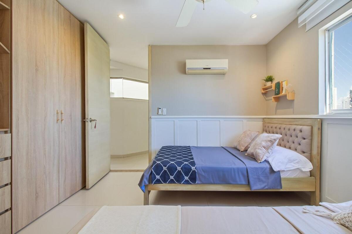 Un Hermoso Con Vista Al Mar En Bocagrande Apartamento *